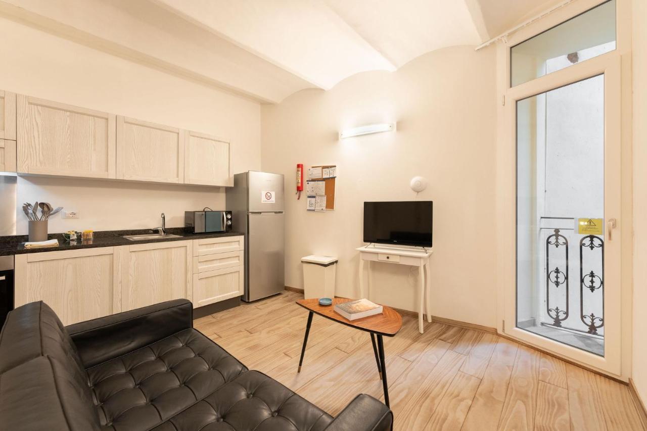 Istay - Zannetti Florens Exteriör bild